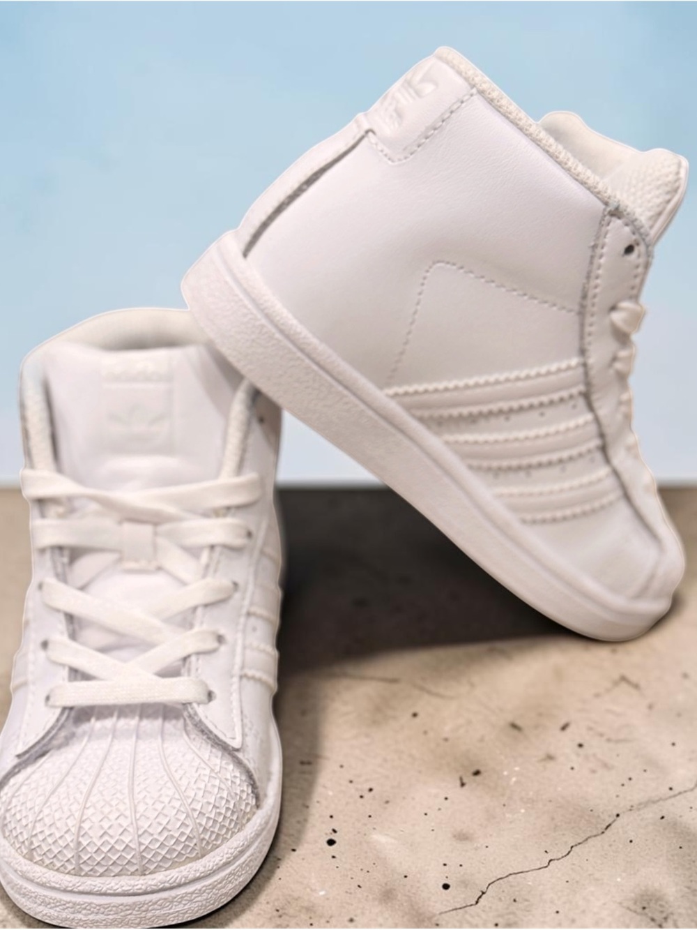 Adidas Pro model Inf
White